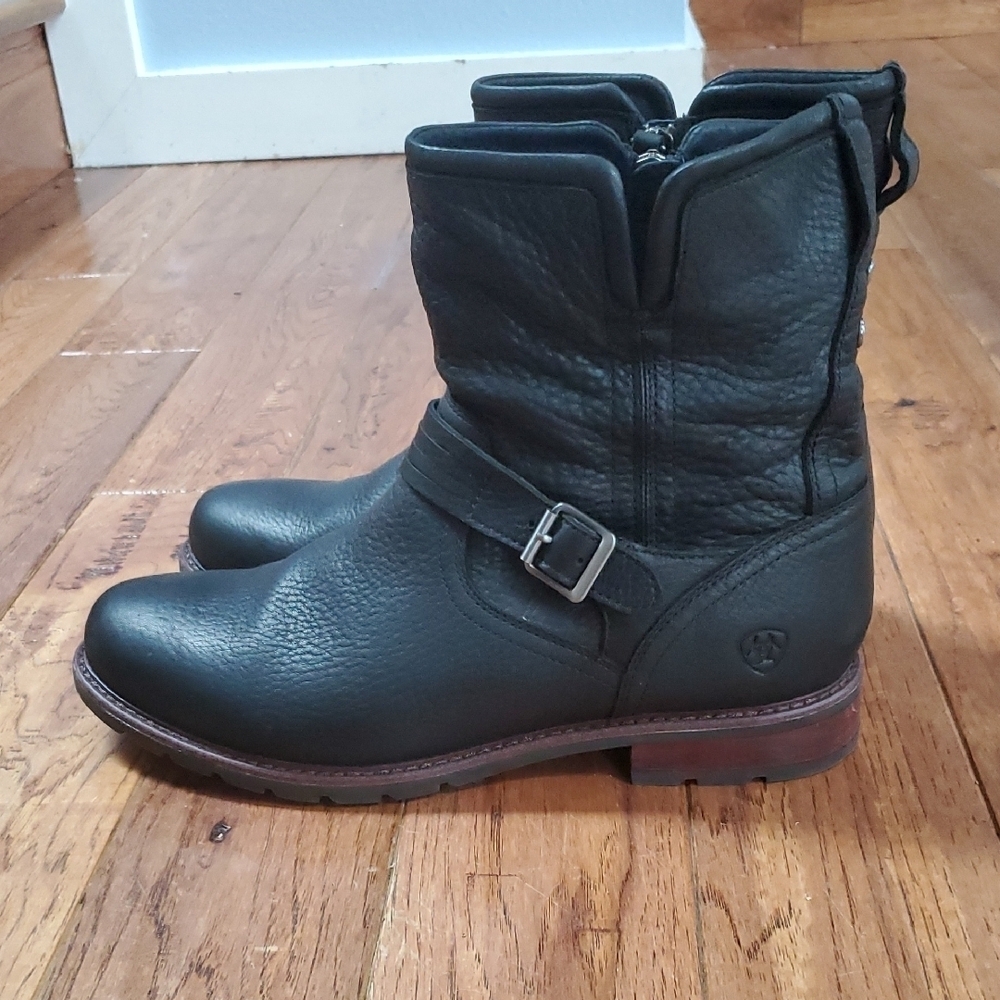 Ariat Savannah Waterproof Boot